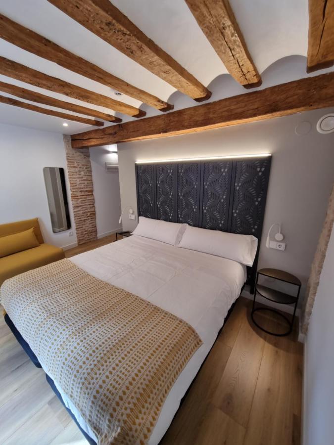 Hostal La Rua Estella Bagian luar foto
