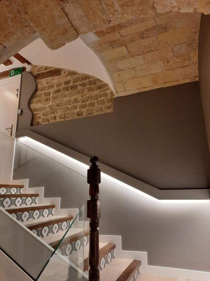 Hostal La Rua Estella Bagian luar foto